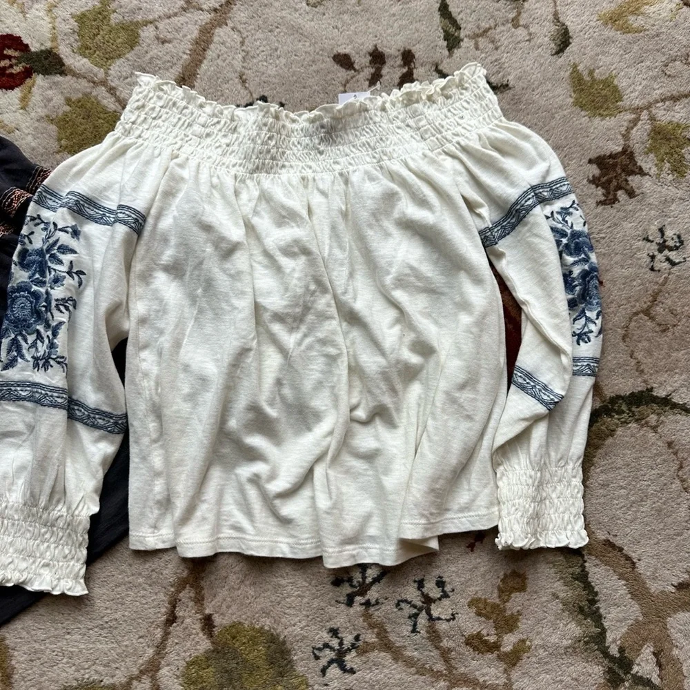 American Eagle Outfitters Boho Top Long Sleeve Bundle New with Tag! Size Medium - Picture 3 of 5